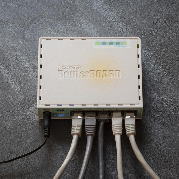 Резервный интернет для дома и бизнеса — MikroTik, Starlink, LTE